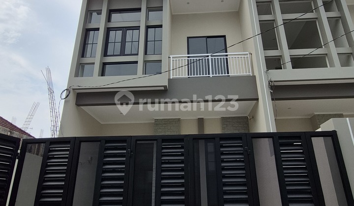 Wisma Mukti Klampis New Gress 1