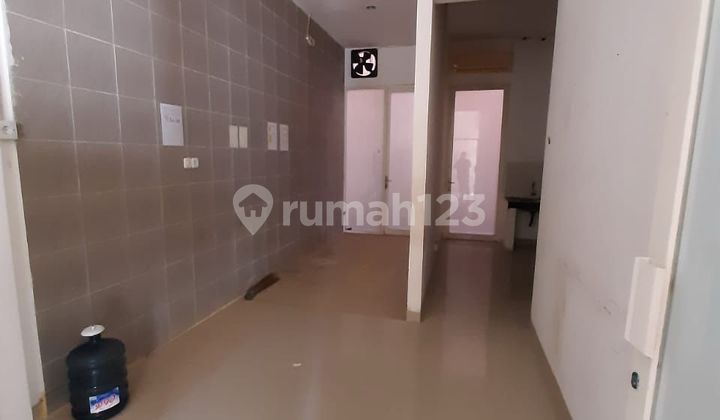 Affordable Modern Minimalist Manyar Indah 2