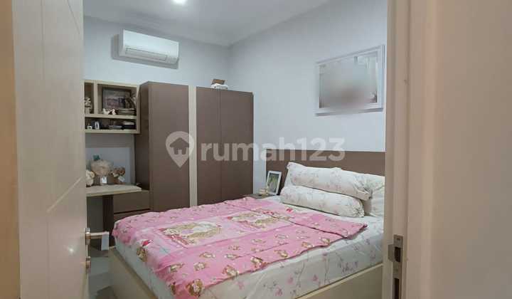 Wiguna Murah Depan Taman 2