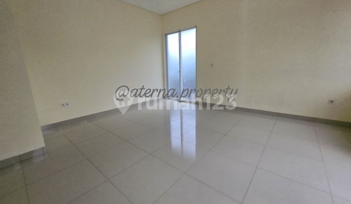 Rumah 2 Lantai Harga Murah Di Green Lake City 2