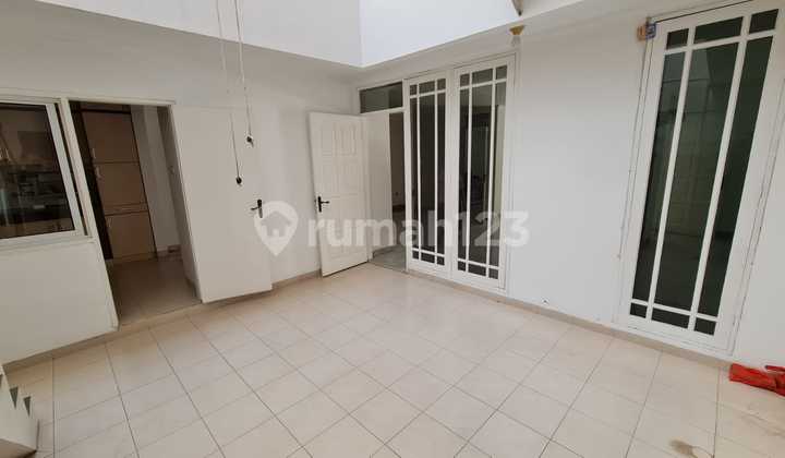 Rumah Muara Karang Blok 8 Jakarta Utara 33