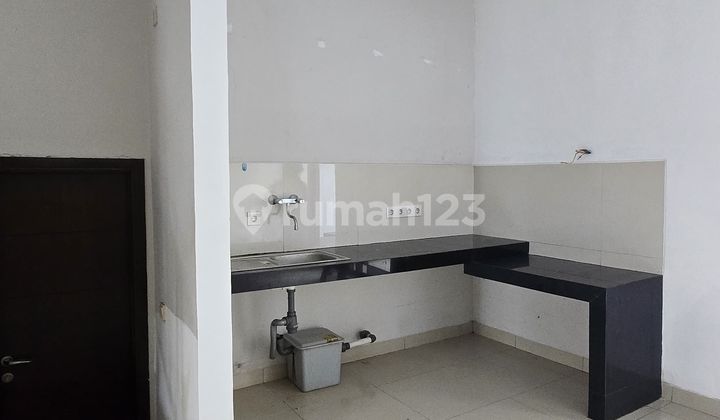 Rumah 2 Lantai Siap Huni Di Green Lake City 2