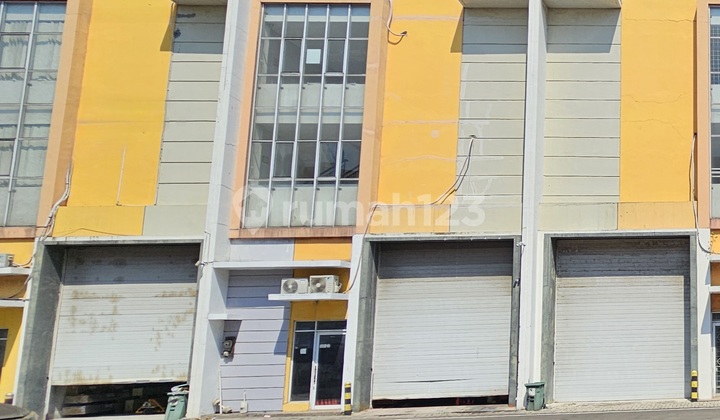 Warehouse for Rent at Bizpark Daan Mogot 9x36