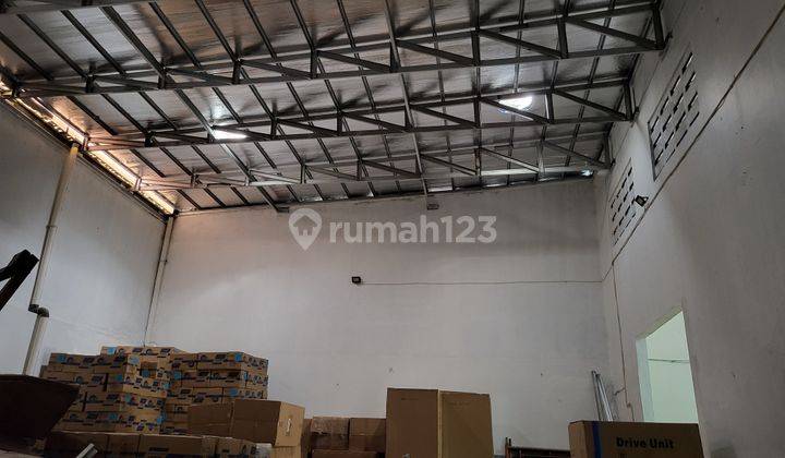 Gudang Bizpark Daan Mogot Luas 11.5 x 32.5 Tiga lantai Office
