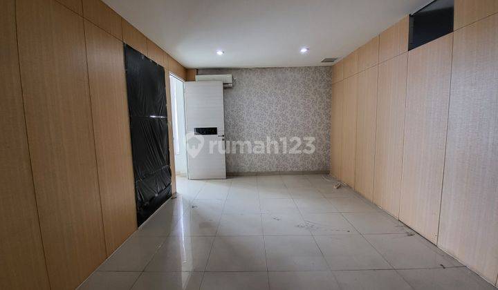 Gudang Sedayu Bizpark Daan Mogot di Jalan Utama, 9x36 Gudang Dan Kantor 8
