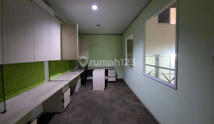 Gudang Sedayu Bizpark Daan Mogot di Jalan Utama, 9x36 Gudang Dan Kantor 12
