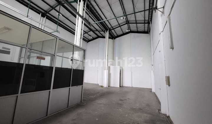 Gudang Sedayu Bizpark Daan Mogot Luas 12 X 20 Jakarta Barat