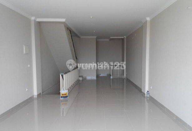 Ruko Great Wall Type Hook 6 X 15 Pas Sebelah Cluster East Asia di Green Lake City 1