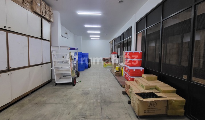 Gudang 12x42 Sedayu Bizpark Daan Mogot Jakarta Barat 1