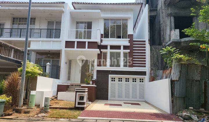 Rumah Crown Golf Boulevard 8 X23 Pantai Indah Kapuk 1