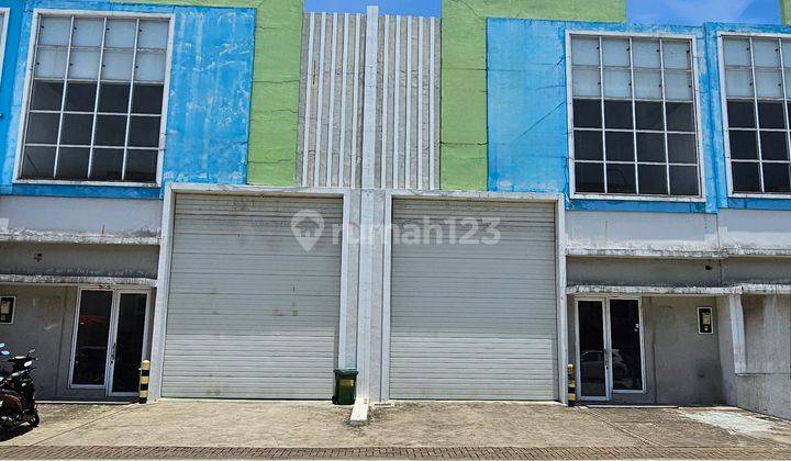 Gudang Sedayu Bizpark Daan Mogot Hoek 12 x 24 dua lantai Office 1