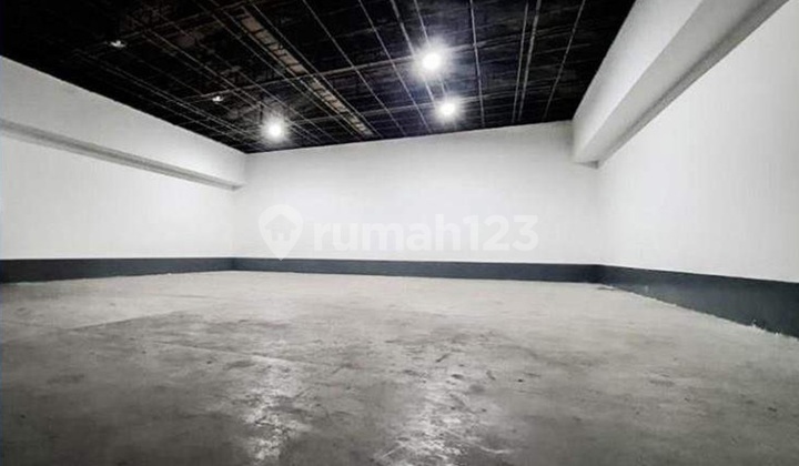 Warehouse for Rent, Area 720M2 on Jl. Pengadegan Timur, South Jakarta