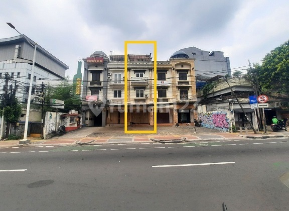 Dijual Ruko, 3 Lantai , Luas 202m2 di Tebet Raya, Jakarta Selatan