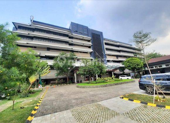 Ruang Kantor Disewakan , Luas 160m2 di Cibis Eight , Tb Simatupang 1