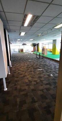 Kantor ,luas 1200m2 Disewakan di Plaza Kuningan Menara Selatan , Rasuna Said 4