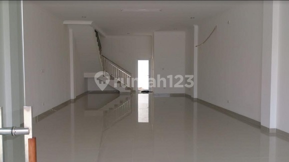 Dijual Ruko 2,5 Lantai , Luas 294m2 di Moch Kafli 1, Jagakarsa, Jakarta Selatan  4