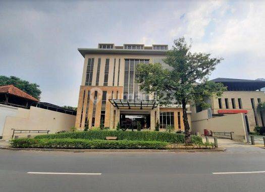 Disewakan Ruang Usaha, Lantai Dasar, Luas 273m2 di  Kemang Raya  1