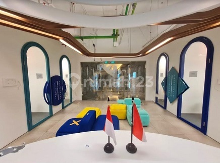 Disewakan Office Space,fully Furnished ,luas 2200m2 di Pakuwon Tower, Casablanca 8