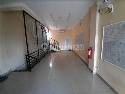 Dijual Ruko Gandeng 2,5 Lantai di Jagakarsa Raya , Jakarta Selatan  2