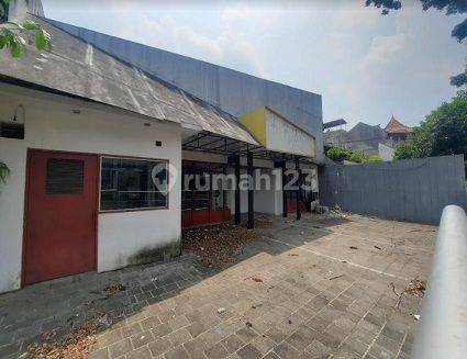 Disewakan Ruang Usaha , Luas 238m2 di Panglima Polim  4