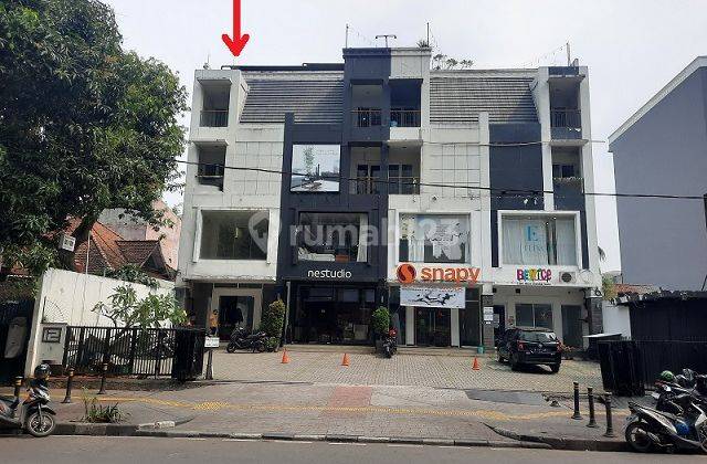 Disewakan Ruko di Lantai Dasar , Luas 82m2 di Bulungan, Blok M, Jakarta Selatan  1