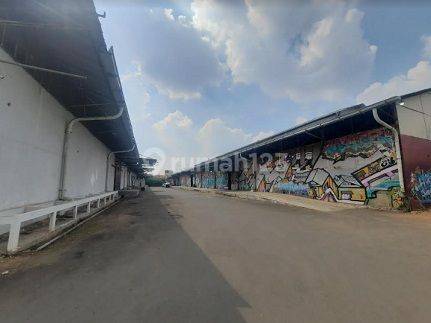 Disewakan Gudang, Luas 2000m2 di Pancoran Timur , Jakarta Selatan  2