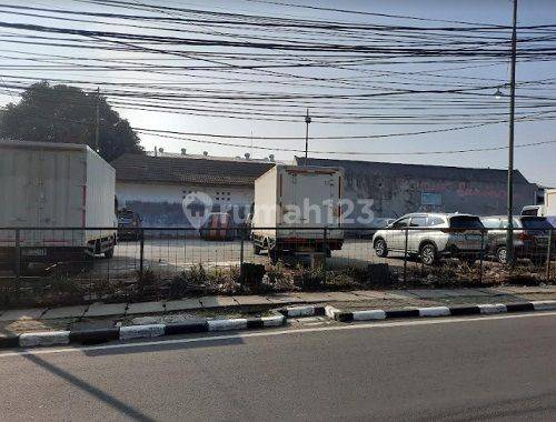 Disewakan Gudang, Luas 2000m2 di Pancoran Timur , Jakarta Selatan  1