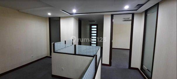 Disewakan Office Space 150m2 di Wisma Amex Jl. Melawai Raya, Jakarta Selatan 2