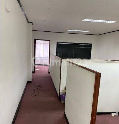 Disewakan Kantor , Kondisi Partisi Luas 78m2 di Wisma Abadi, Cideng  2