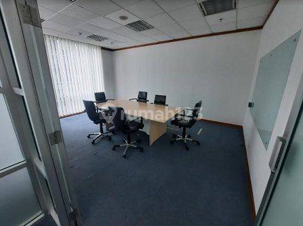 Sewa Kantor Semi Furnished, Luas 262m2 di Menara Dea 1 , Mega Kuningan  2