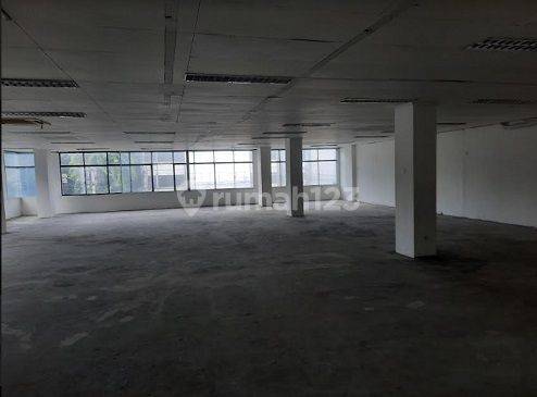 Disewakan Office Space, Luas 352m2 di Wisma Abadi, Jakarta Pusat  2