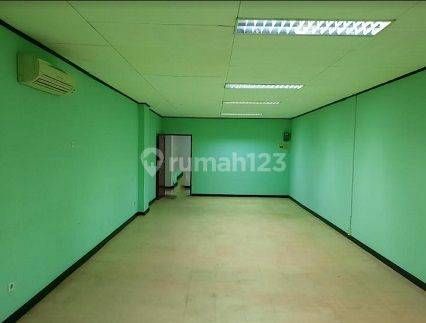 Disewakan Office Space ,luas 80m2 di Wisma Abadi, Petojo Selatan  2