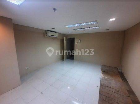 Disewakan Office Space, Luas 35m2 di Mth Square, Cawang 2