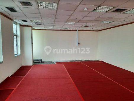  Disewakan Office Space, Luas 439m2 di Wisma Bsg, Abdul Muis 2