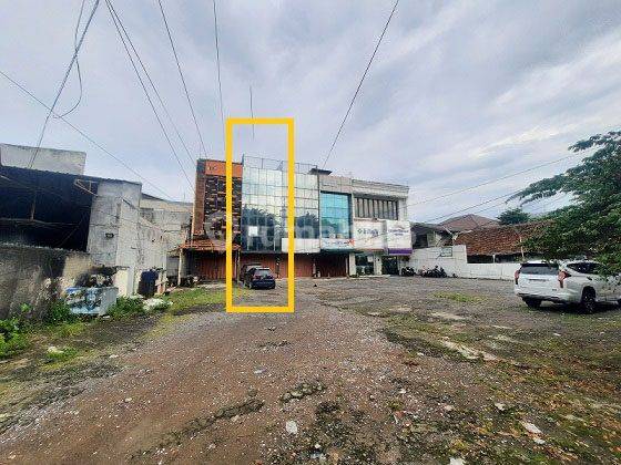 Sewa Ruko 3,5 Lantai, Luas 210m2 di Pasar Minggu Raya Km.19, Pejaten Barat 1