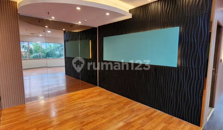 For Rent Office Space, 173m2 Area in Setiabudi Atrium Building, Rasuna Said