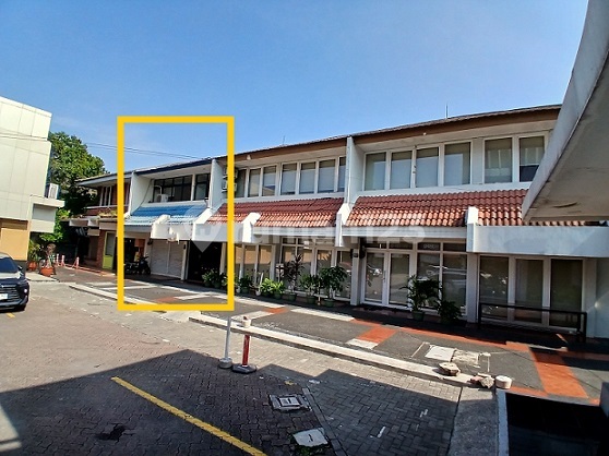 Dijual Ruko 2 Lantai, Luas 210m2 di Metro Pondok Indah