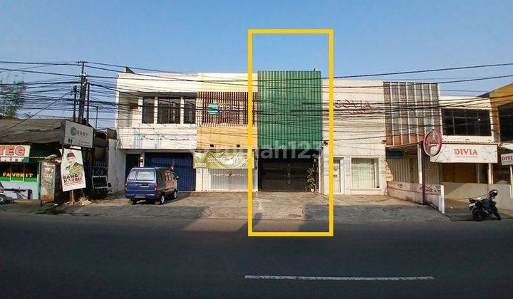 Sewa Ruko 2 Lantai, Luas 104m2 di Jl. Raya Jatiwaringin Pondok Gede 1