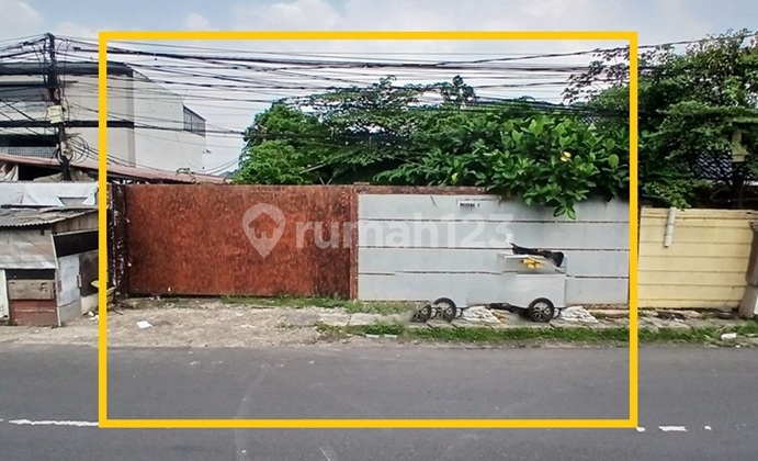 Warehouse for Rent, 350m2, on Tanjung Barat Raya, South Jakarta Warehouse for Rent, 350m2, on Tanjung Barat Raya, South Jakarta