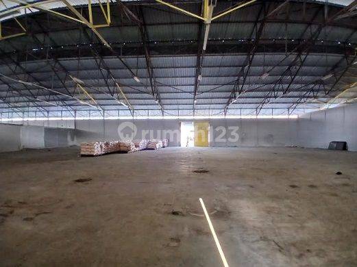 Disewakan Gudang, Luas 2100m2 di Pancoran Timur, Jakarta Selatan  2