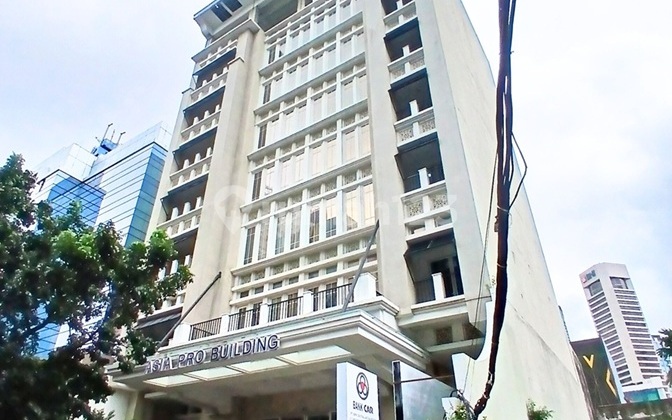 Disewakan Office Space, Furnished, Luas 198M2 di Kebon Melati, Dekat Thamrin Disewakan Office Space, Furnished, Luas 198M2 di Kebon Melati, Dekat Thamrin