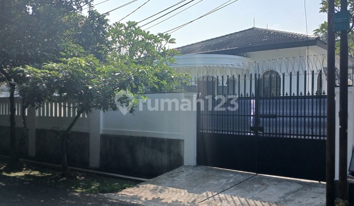 For Rent House, Area 500m2 in Kemang Dalam 1