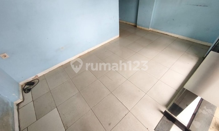For Rent 3-Story Shop House in Jatiwaringin, East Jakarta 2
