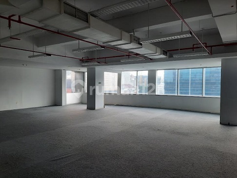 Office for Rent, Furnished, 504 m2 Area in Victoria Building, Blok M