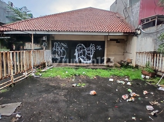 Dijual luas 334m2 Cocok Untuk Usaha di Jl. Raya Jatiwaringin, Jakarta Timur