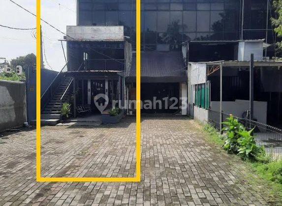 Sewa Ruko,3,5 Lantai, Luas 155m2 di Jl. Raya Pasar Minggu 2