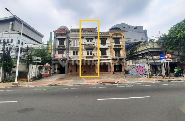 Dijual Ruko, 3 Lantai , Luas 202m2 di Tebet Raya, Jakarta Selatan 