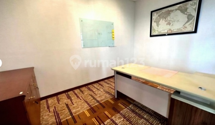 For Rent Office Space, 379m2 Area at The Plaza, Thamrin For Rent Office Space, 379m2 Area at The Plaza, Thamrin