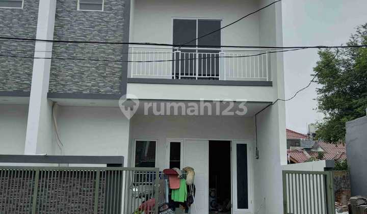 Rumah baru, 2.5 lt, hdp timur di Duta Garden 1