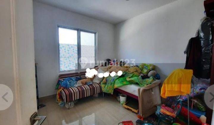 Rumah hdp timur, 6x20, 2 lt, di Duta Garden 4